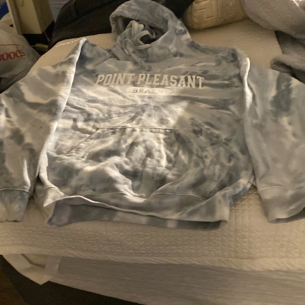 Hooded sweatshirt point Pleasant Beach size small, immaculate condition